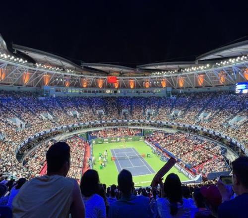 为一场球赴一座城，国际体育赛事成为文旅经济新引擎